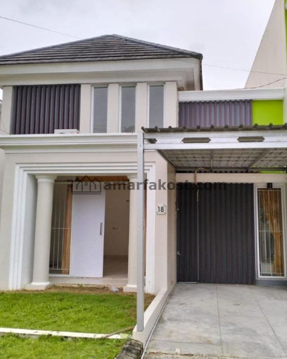 Di Sewakan Rumah semi furnish di komplek Citra Grand Senyiur - foto 2